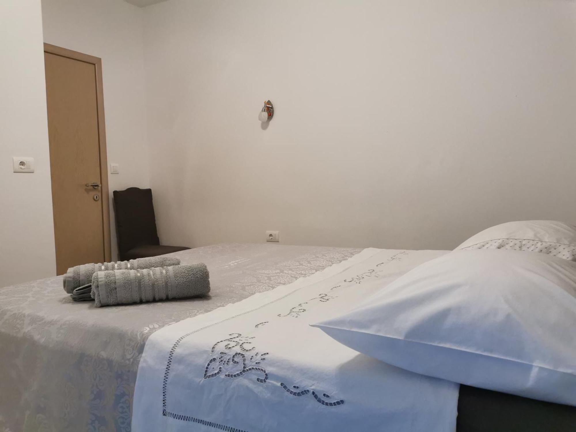 סגט ווראנייצה Apartment Adriana חדר תמונה