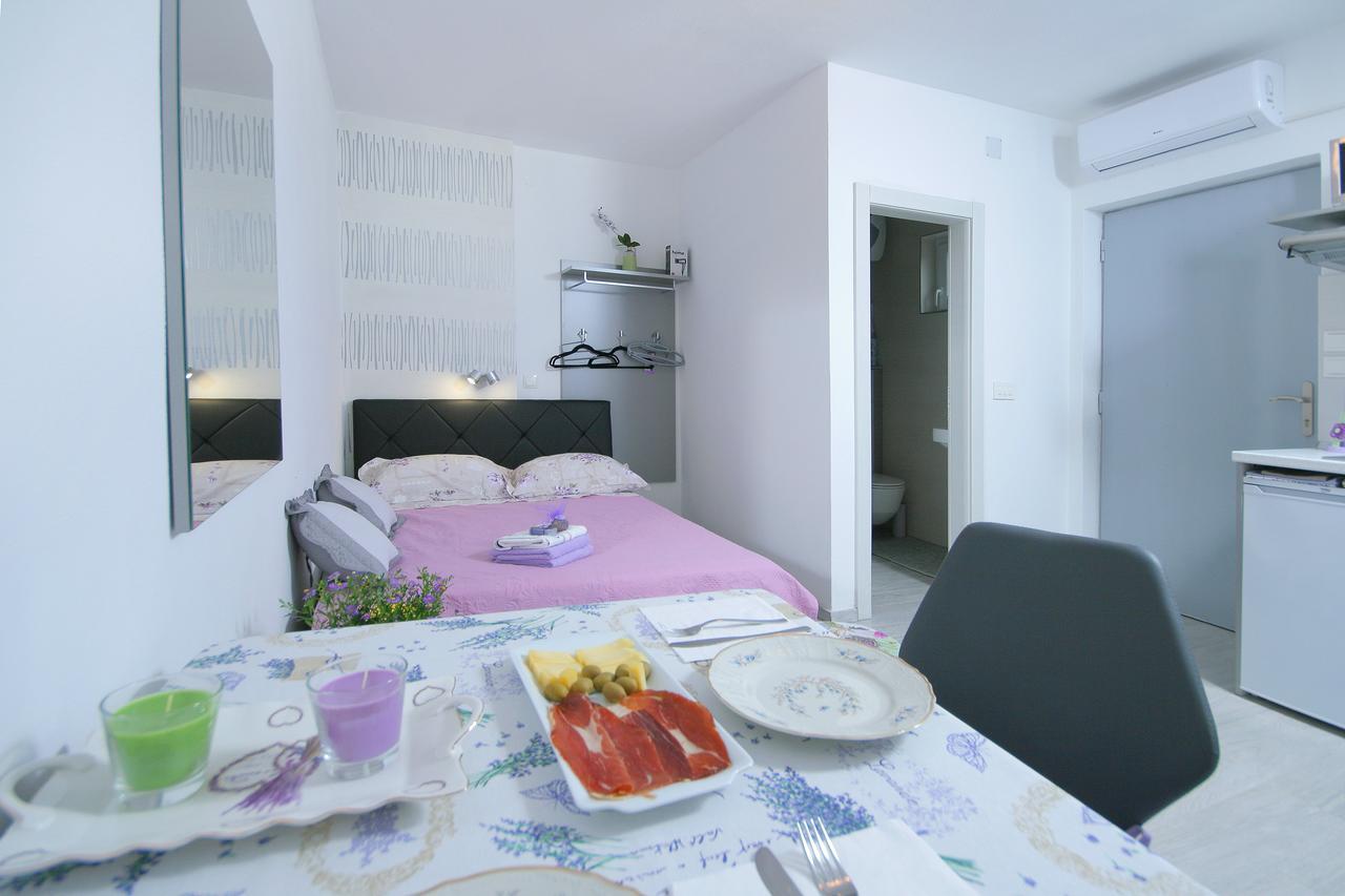 סגט ווראנייצה Apartment Adriana מראה חיצוני תמונה